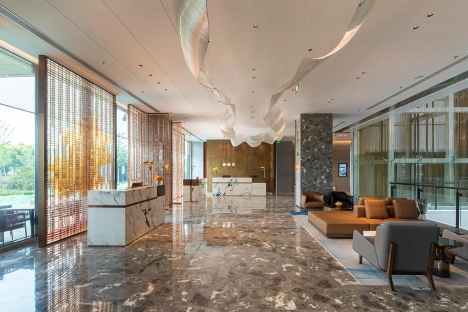 Radisson Hotel, Daxing Airport 4*