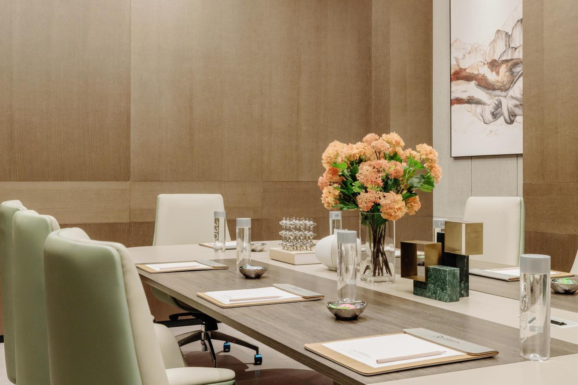 Radisson Hotel, Daxing Airport Hotel